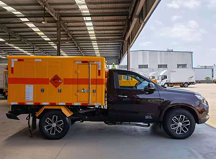 苏州爆破器材运输车